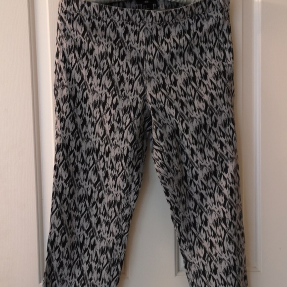 H&M Sz 12 Black White Slacks Pants